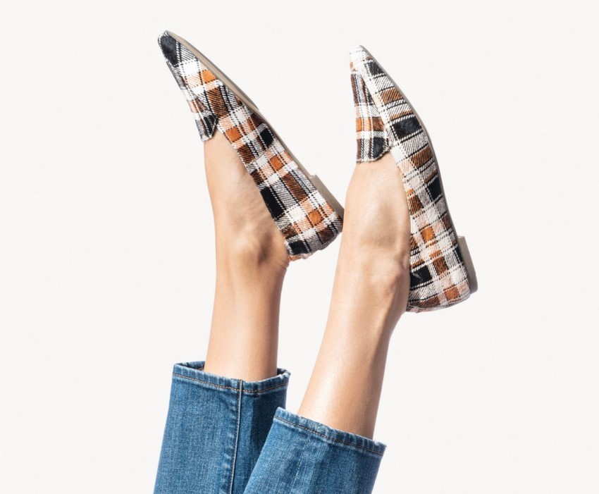 Women's Hazel Pointe Flat Hush Puppies Retro Plaid