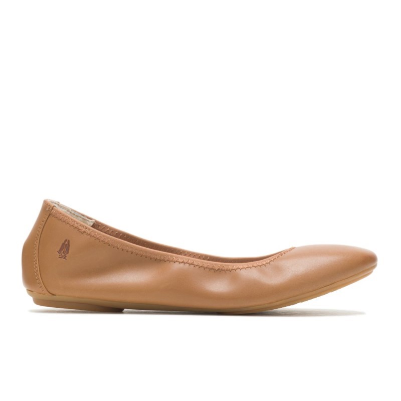 Women's Chaste Ballet Flat 2 Hush Puppies Desert Tan Leather