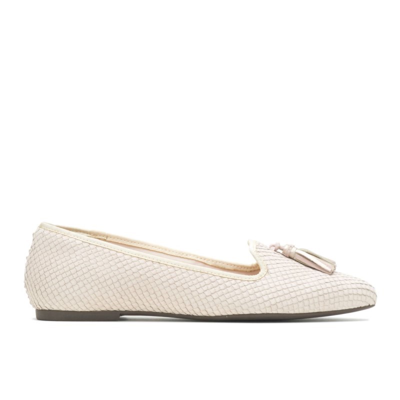 Women's Sadie Tassel Slip-On Hush Puppies Eggnog Cobra Leather