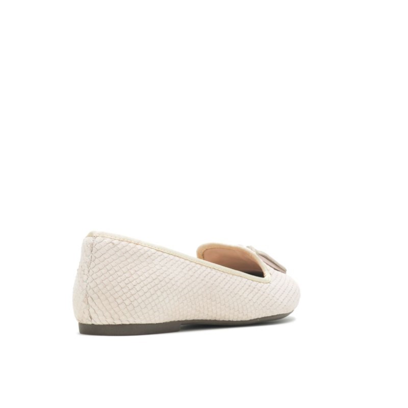 Women's Sadie Tassel Slip-On Hush Puppies Eggnog Cobra Leather