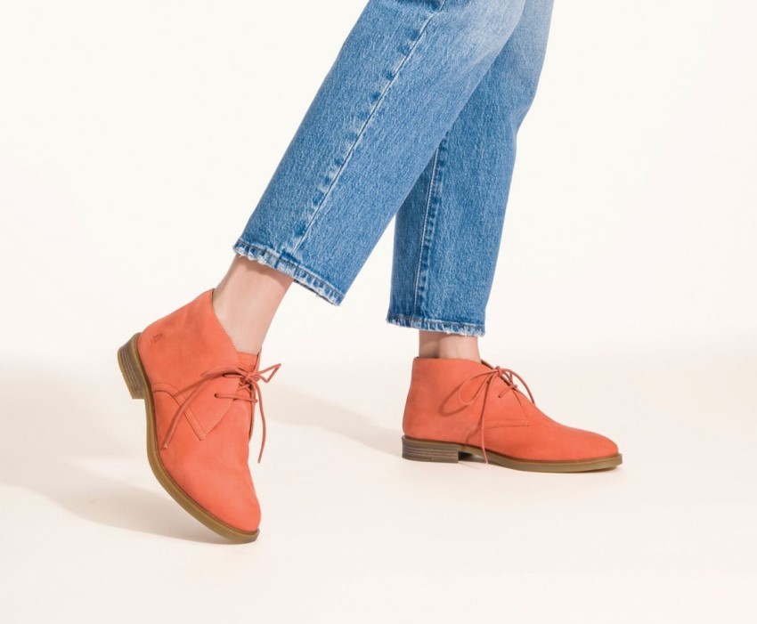 Women's Bailey Chukka 2 Hush Puppies Ginger Spice Nubuck